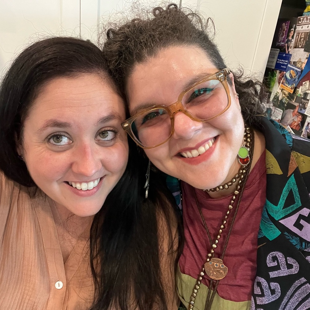 Meet your Posher, Riana